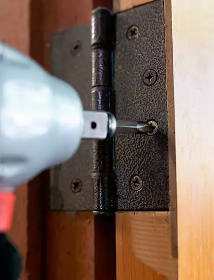 Professional Door Hinge Replacement Tamarac, FL